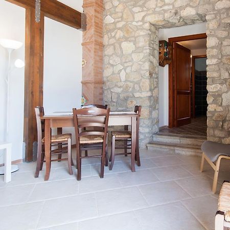 Antico Casale Siciliano Guest House Balata di Baida Eksteriør bilde