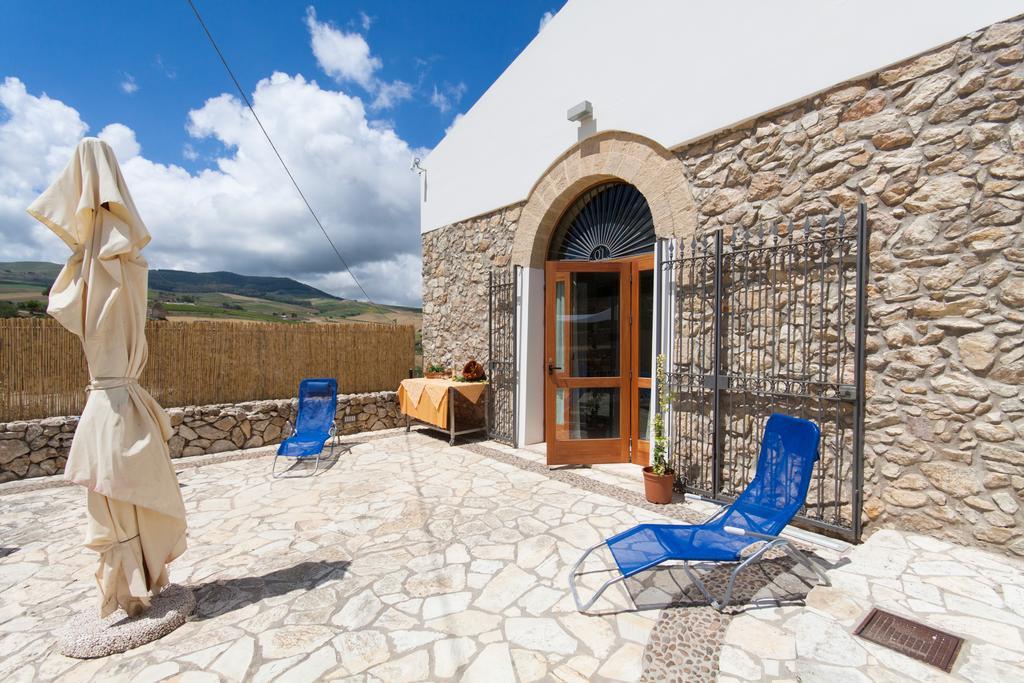 Antico Casale Siciliano Guest House Balata di Baida Eksteriør bilde
